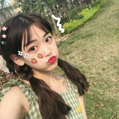 刀在头上